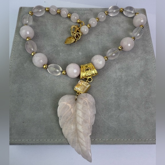 Pink quartz necklace with carved pink quartz leaf pendant 12 1/2 “ drop (approx) - Picture 1 of 8